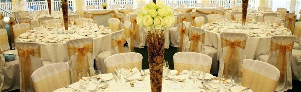 גלוסטר Hatton Court Hotel מראה חיצוני תמונה